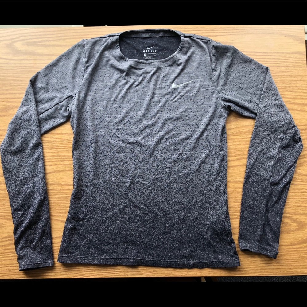 Nike dri fit long sleeve shirt